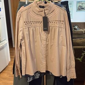 NWT Top